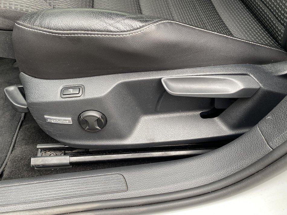 Volkswagen Golf 2.0 TDi Alltrack 4x4