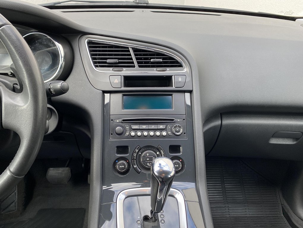 Peugeot 5008 1.6 HDi Active