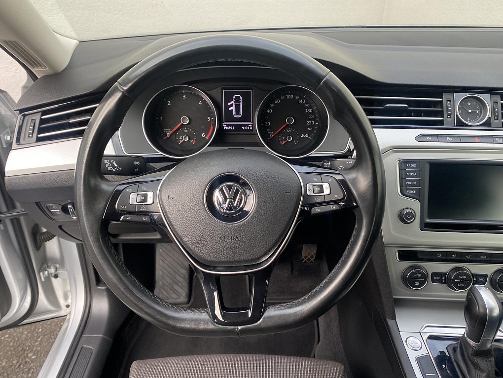 Volkswagen Passat 1.6 TDI 