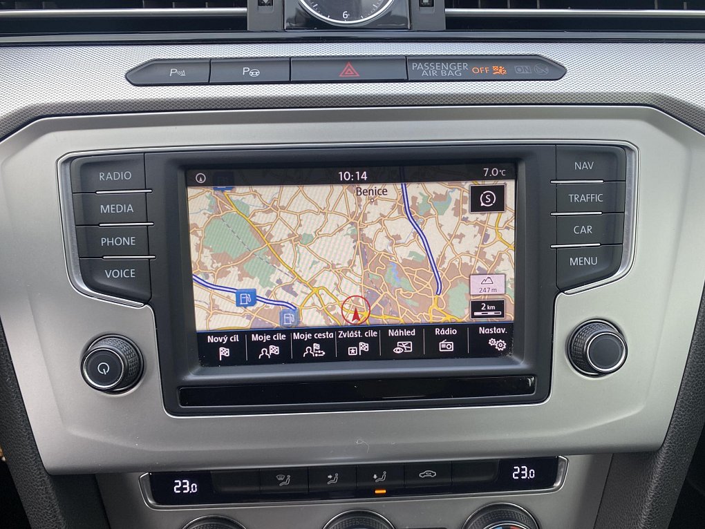 Volkswagen Passat 1.6 TDI 