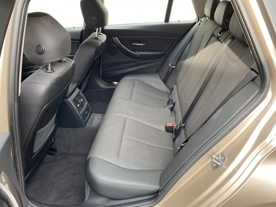 BMW Řada 3 2.0 D Modern 320d xDrive