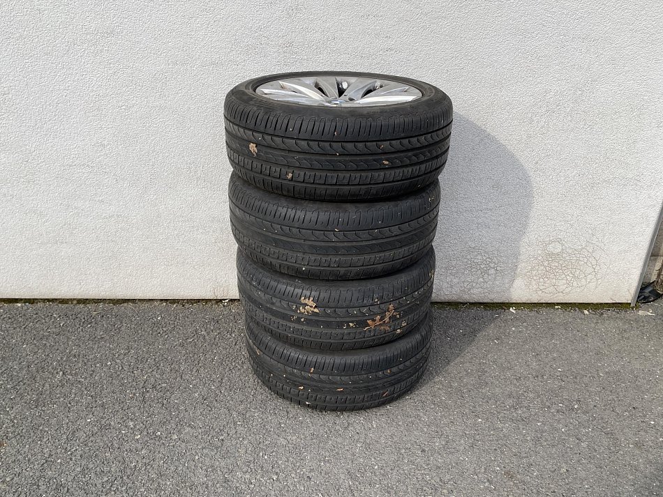 BMW Řada 3 2.0 D Modern 320d xDrive