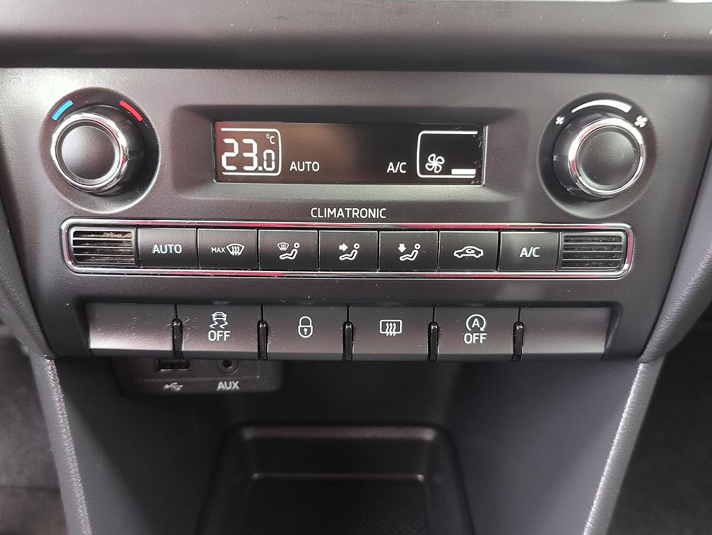 Škoda Rapid 1.2 TSi Ambition Spaceback