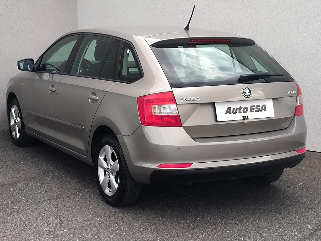 Škoda Rapid 1.2 TSi Ambition Spaceback