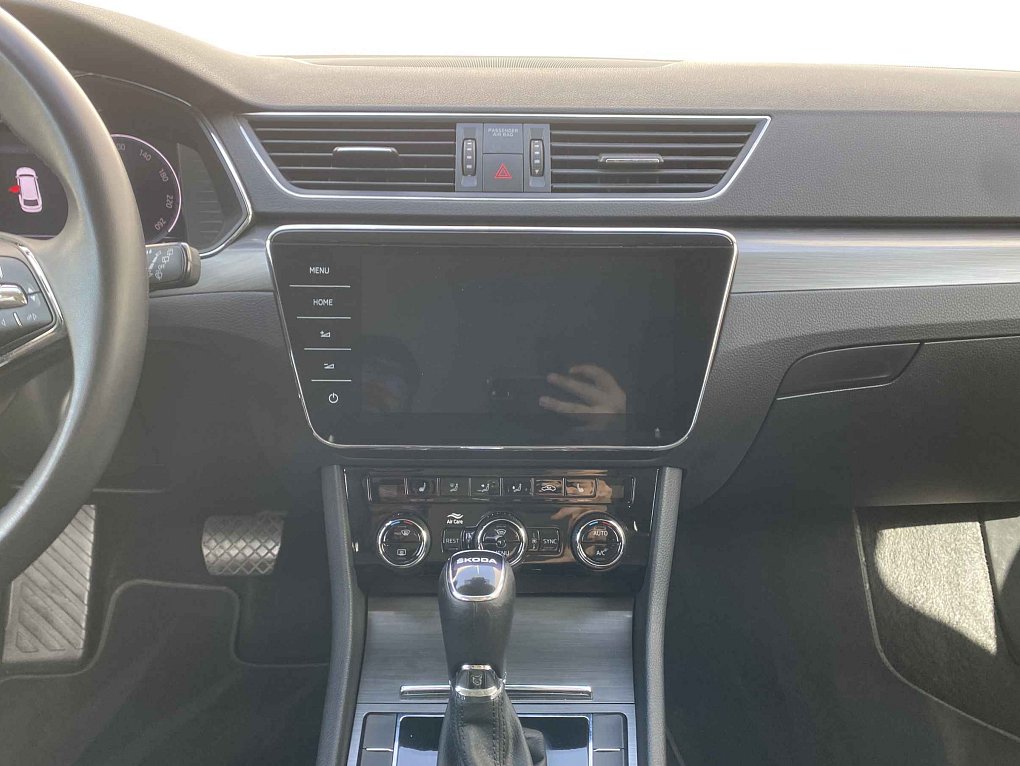 Škoda Superb III 2.0 TDi Style