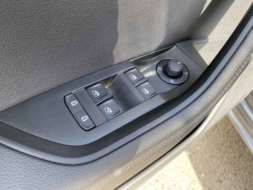 Škoda Superb III 2.0 TDi Style