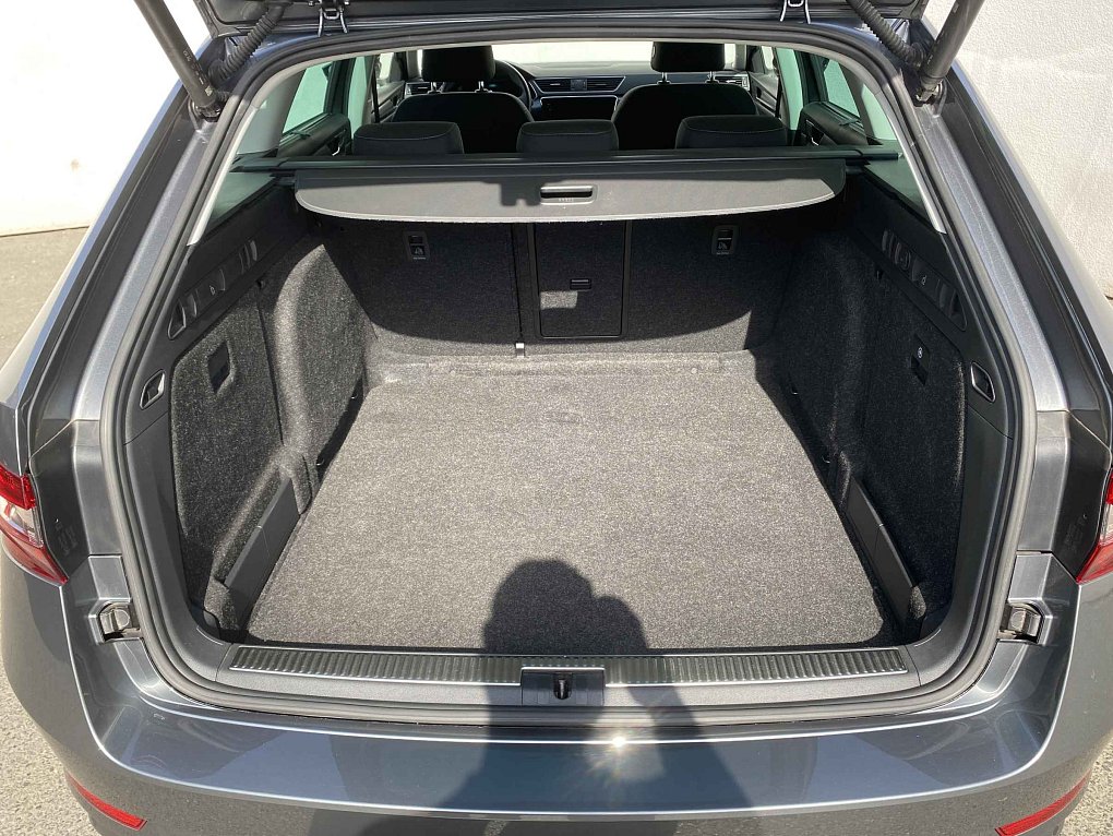 Škoda Superb III 2.0 TDi Style