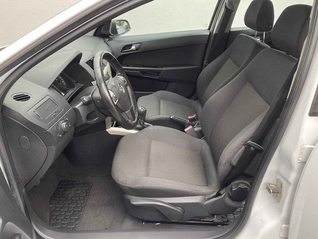 Opel Astra 1.7CDTi 