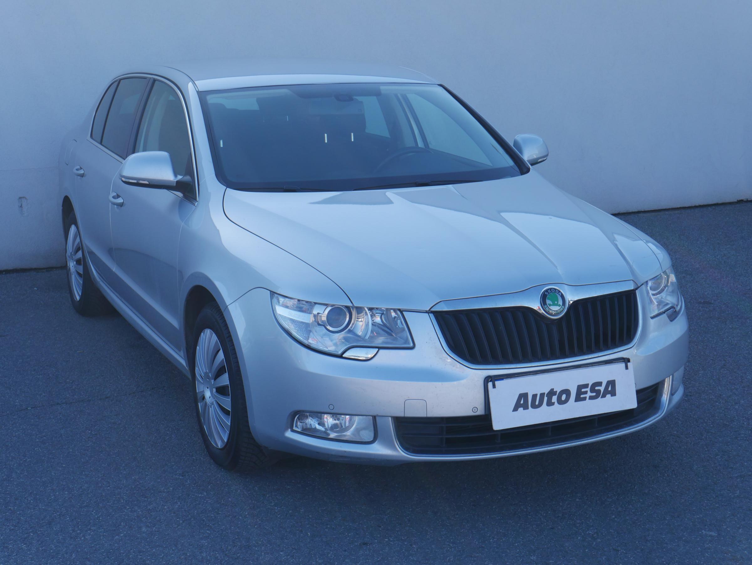 Škoda Superb II, 2012 - celkový pohled