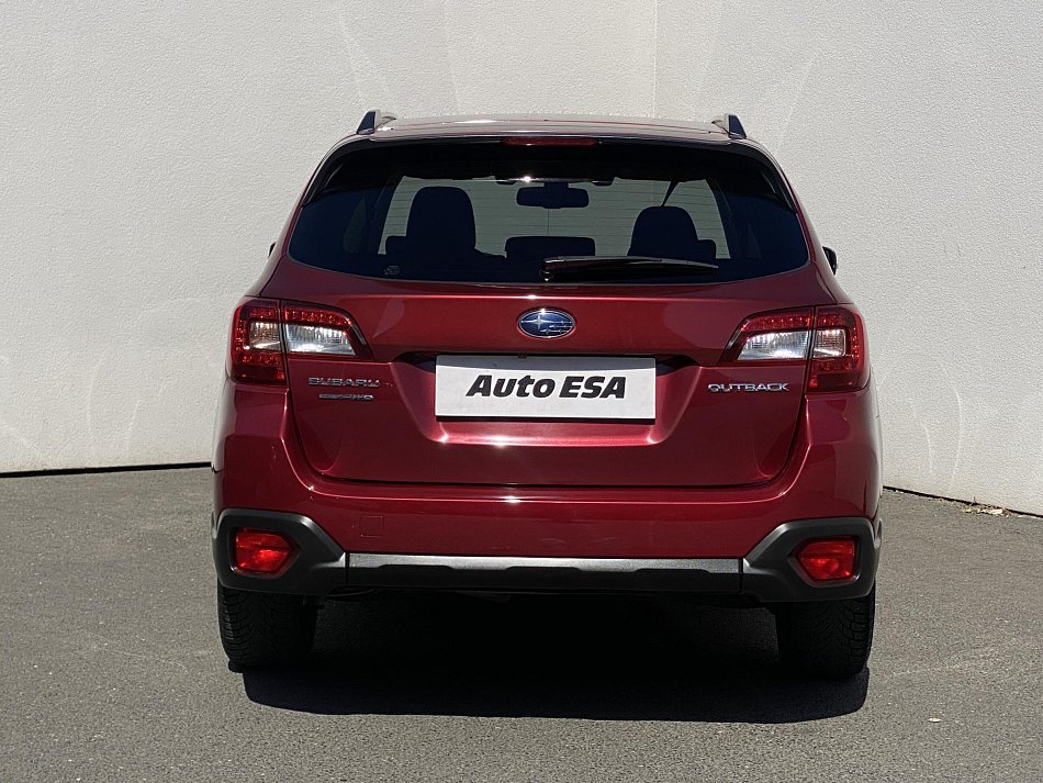 Subaru Outback 2.5 i  4x4