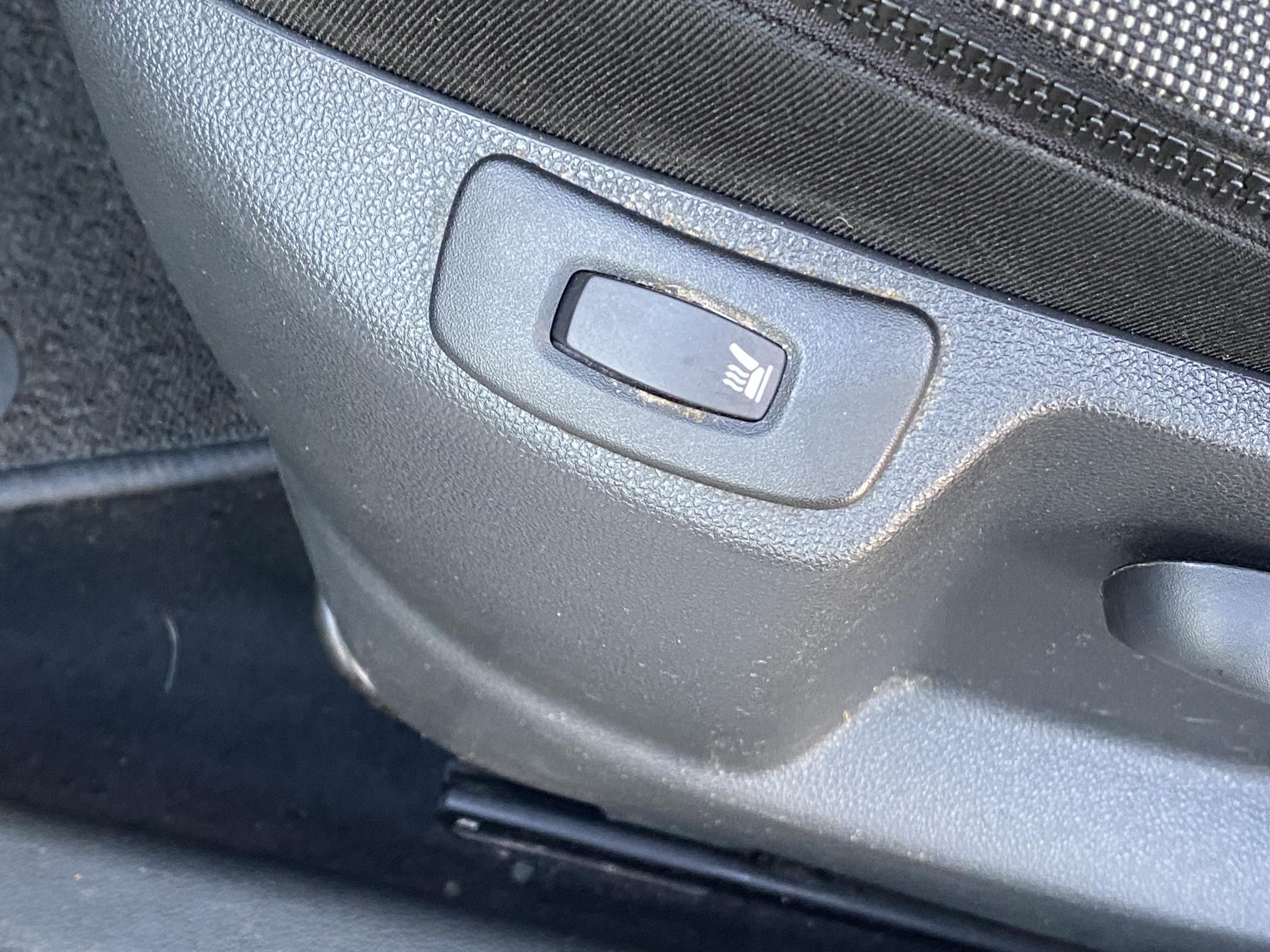 Renault Captur, 2019 - pohled č. 13