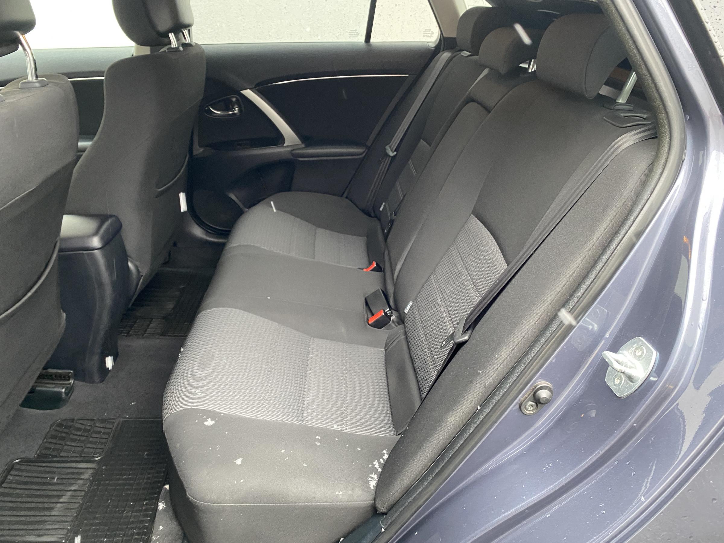 Toyota Avensis, 2014 - pohled č. 10