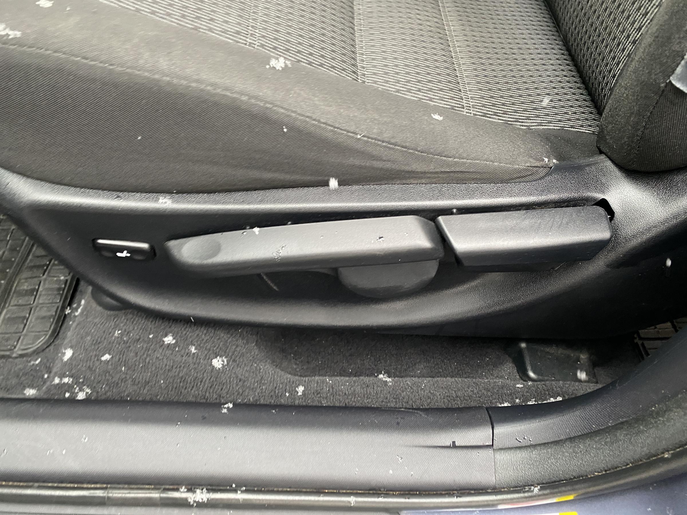 Toyota Avensis, 2014 - pohled č. 14