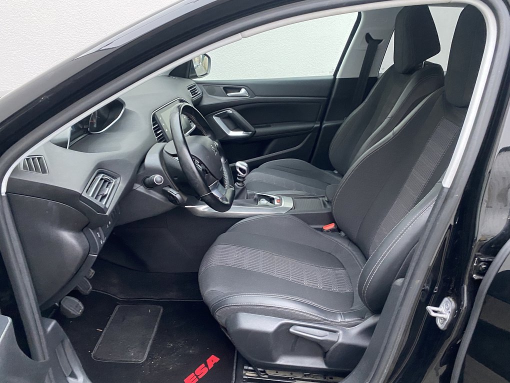 Peugeot 308 1.5 HDi Allure