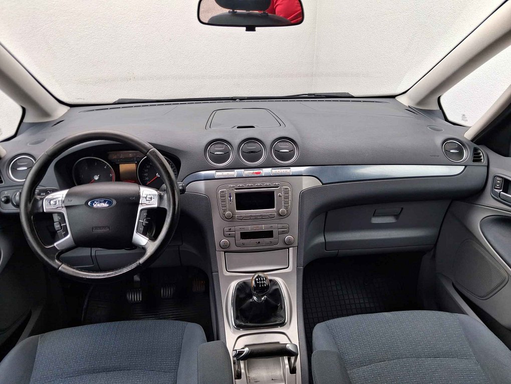 Ford Galaxy 2.0 TDCI  7míst