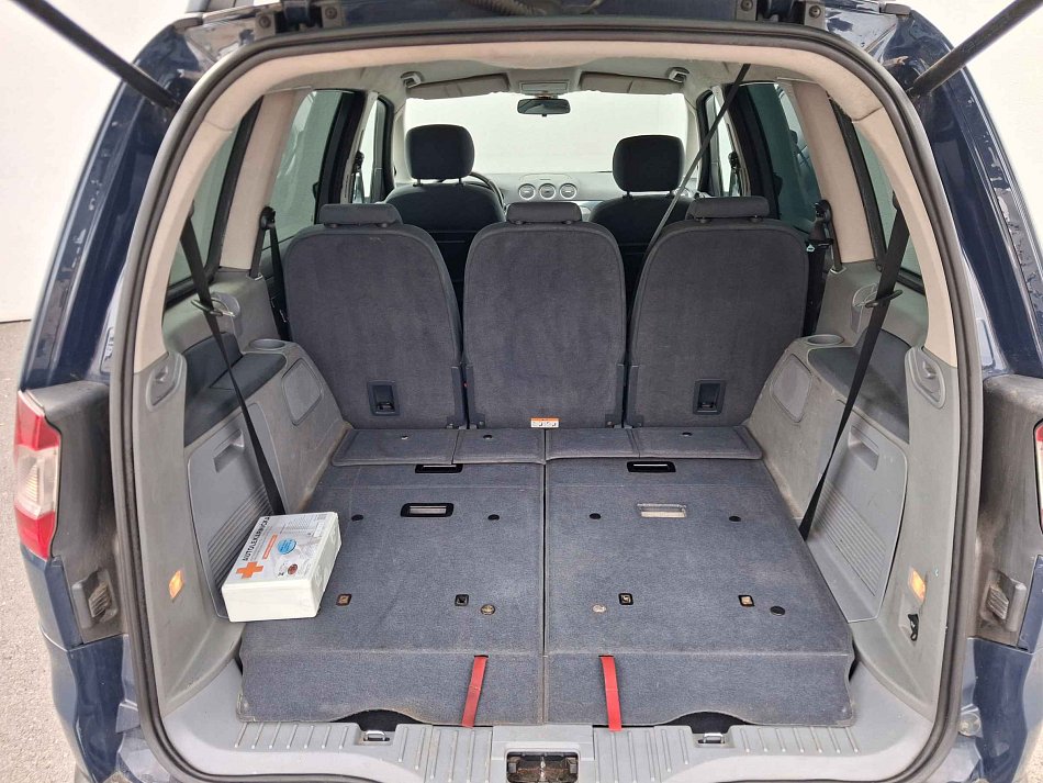 Ford Galaxy 2.0 TDCI  7míst