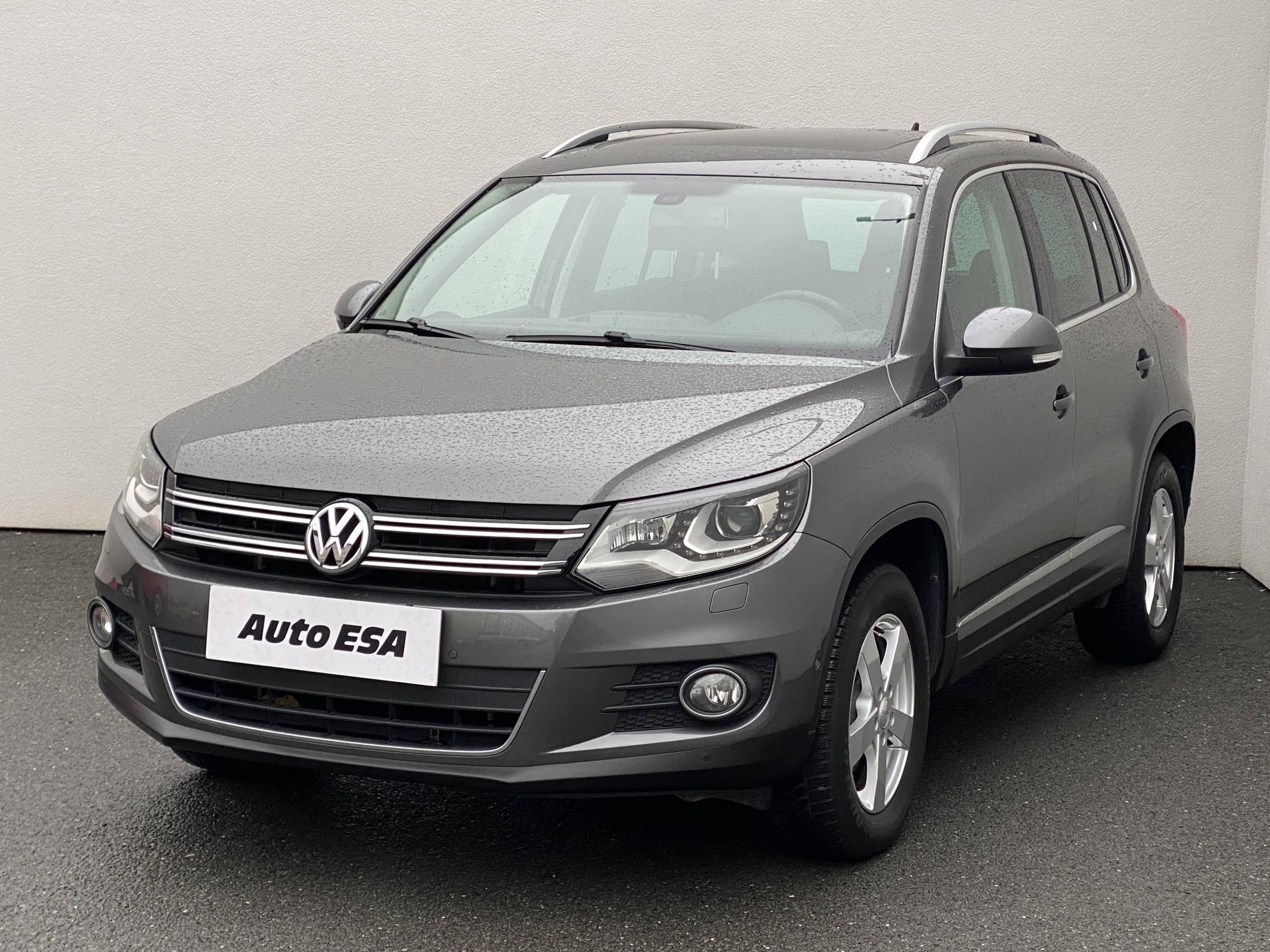 Volkswagen Tiguan, 2012 - pohled č. 3