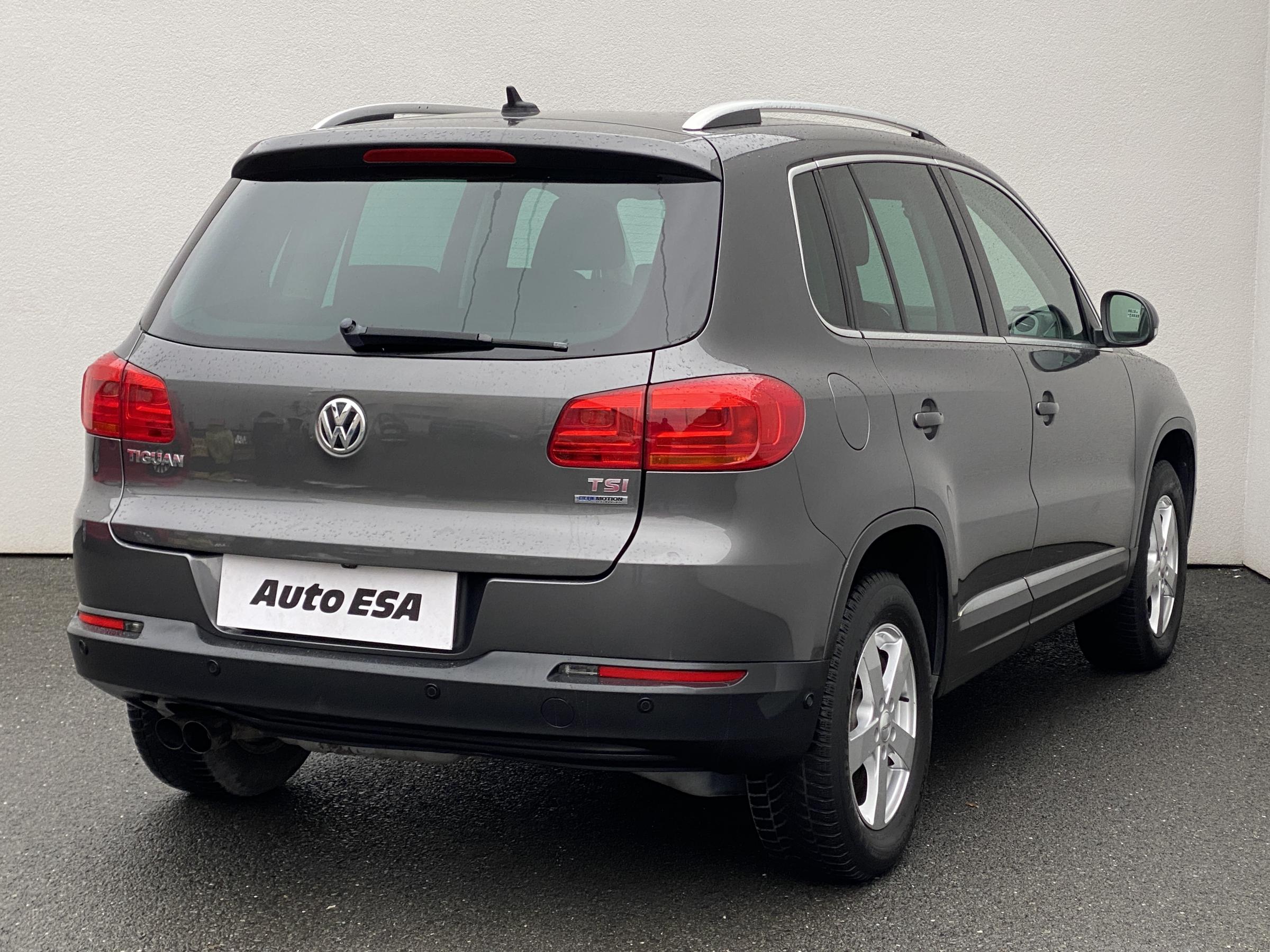 Volkswagen Tiguan, 2012 - pohled č. 4