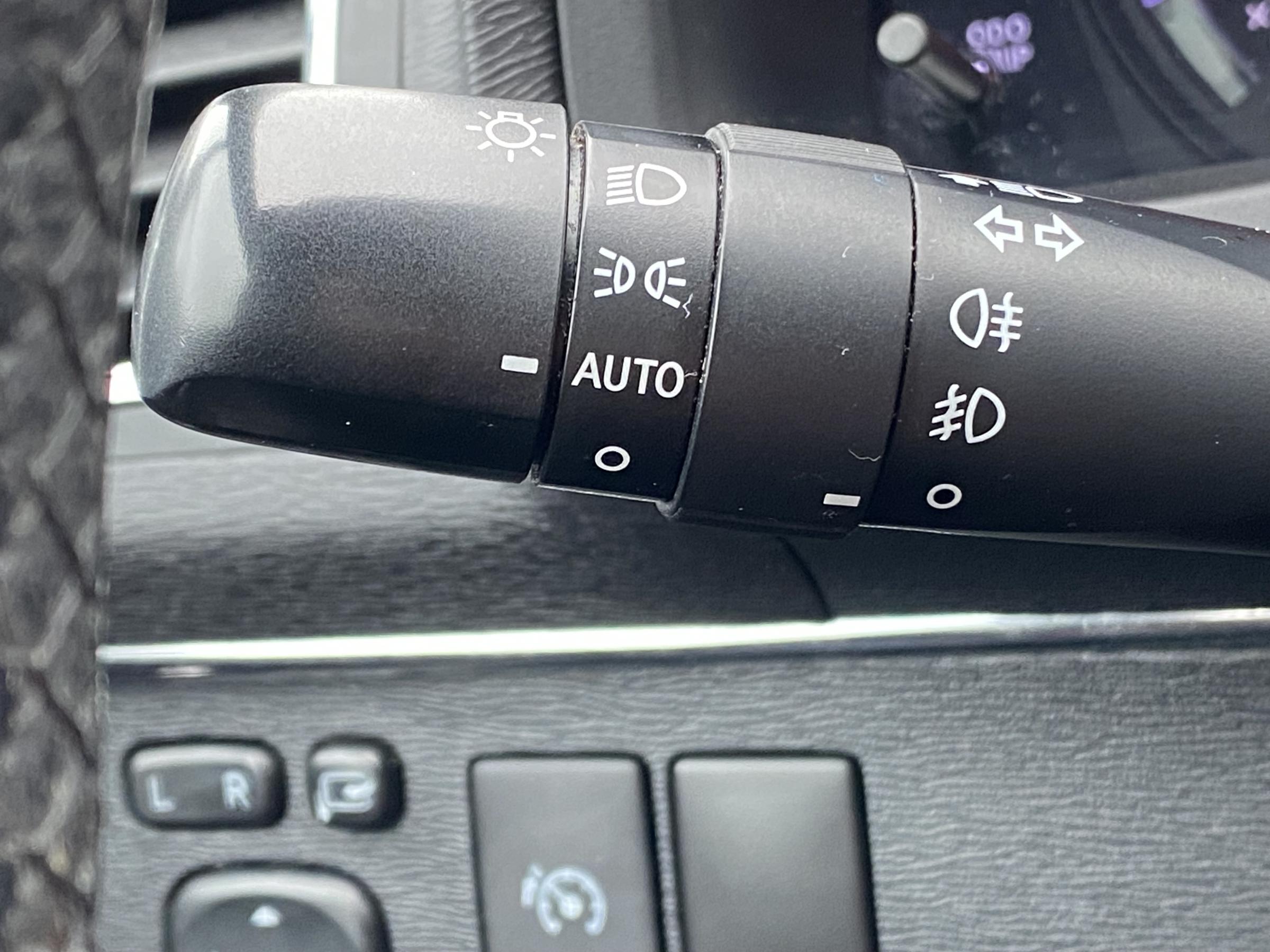 Toyota Avensis, 2012 - pohled č. 12