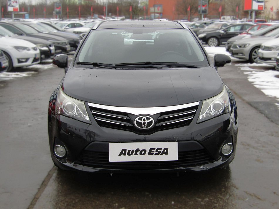 Toyota Avensis 1.8i 