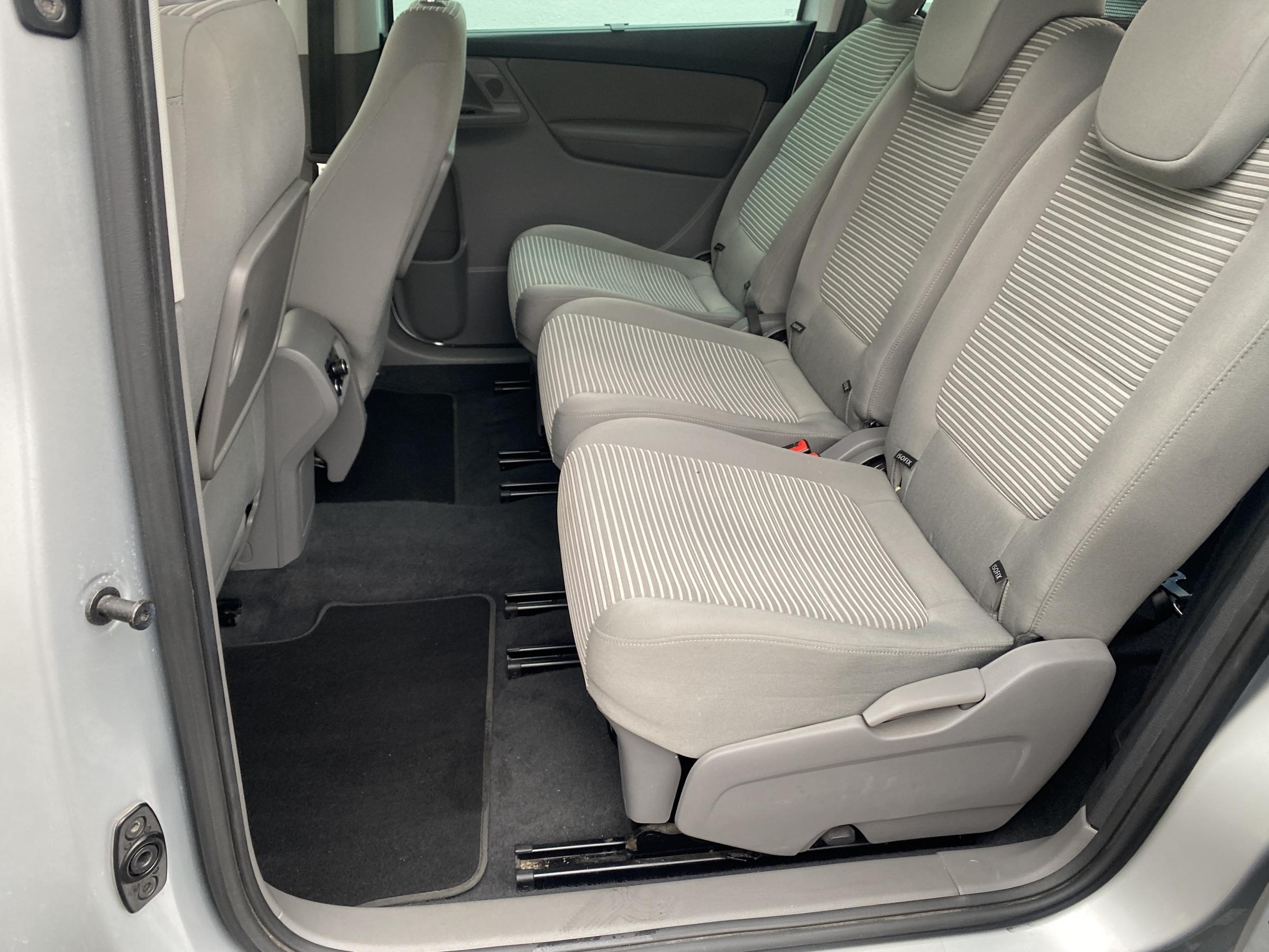 Seat Alhambra, 2013 - pohled č. 10