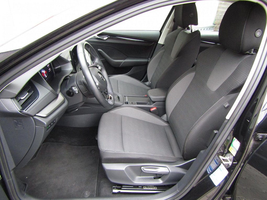 Škoda Octavia IV 1.5 TSi Ambition