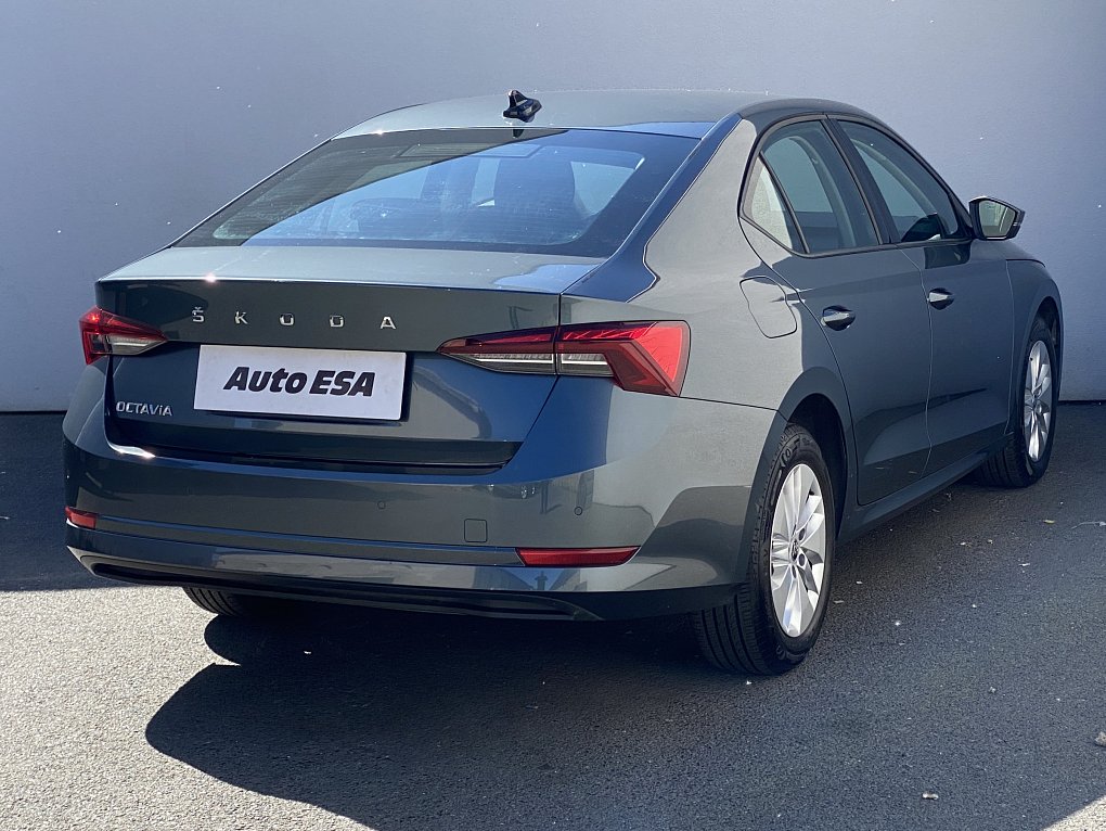 Škoda Octavia IV 2.0 TDi Ambition