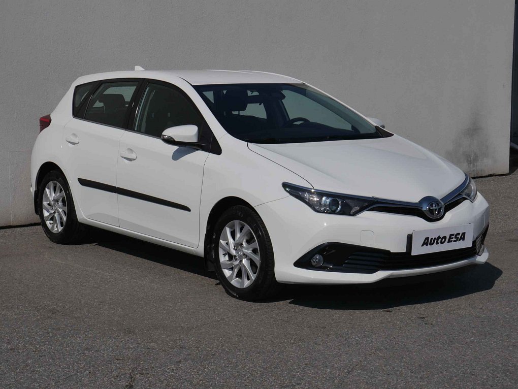 Toyota Auris 1.6 VVT-i 