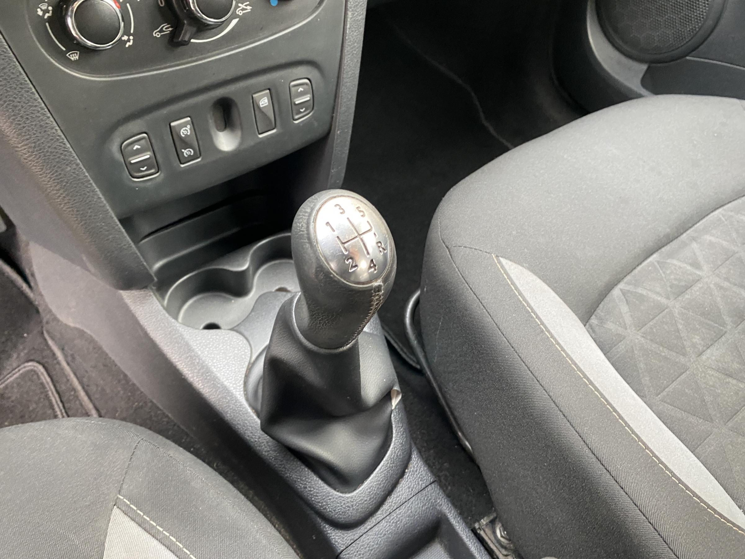 Dacia Sandero, 2014 - pohled č. 15