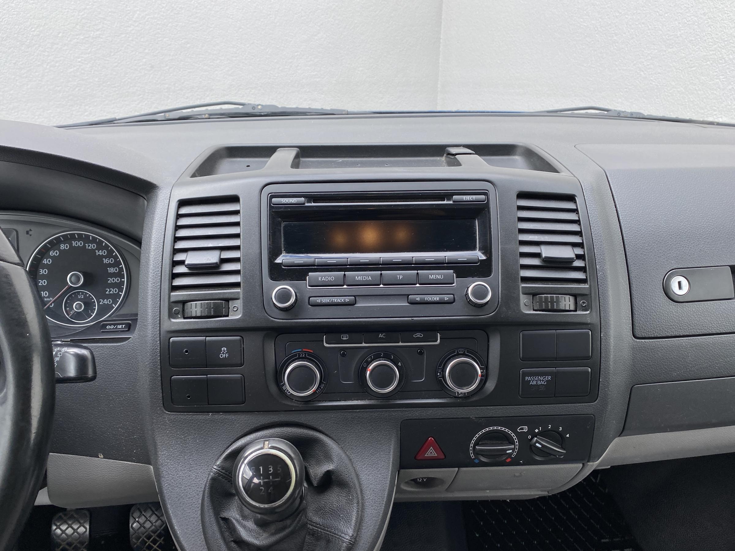 Volkswagen Transporter, 2012 - pohled č. 10