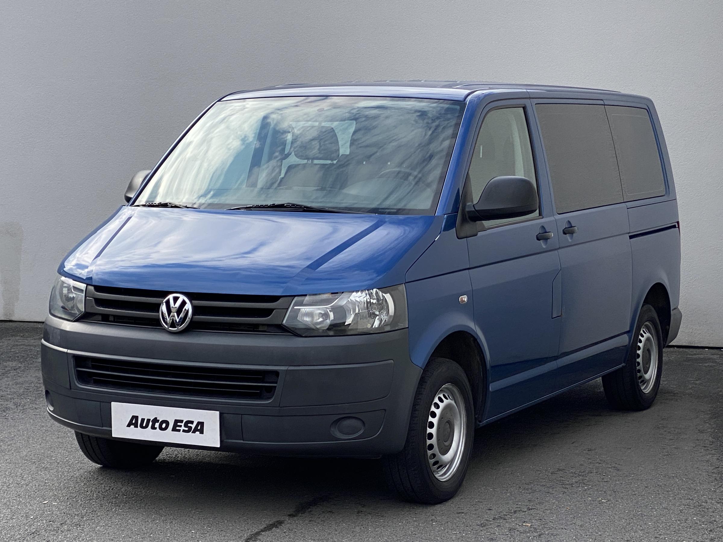 Volkswagen Transporter, 2012 - pohled č. 3