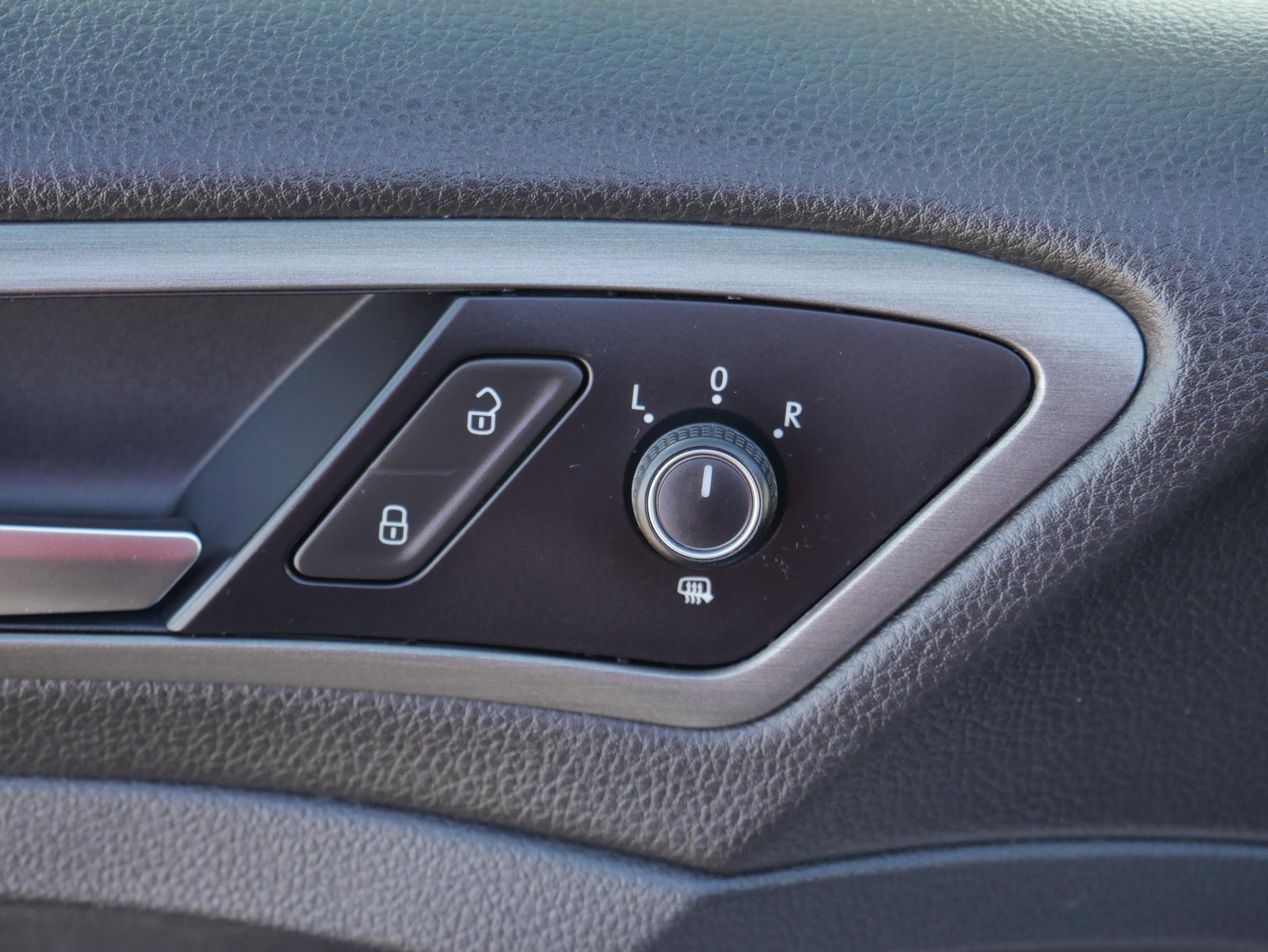 Volkswagen Golf, 2013 - pohled č. 20