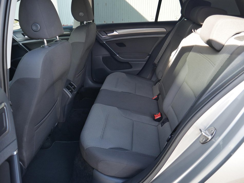 Volkswagen Golf 1.2TSi 