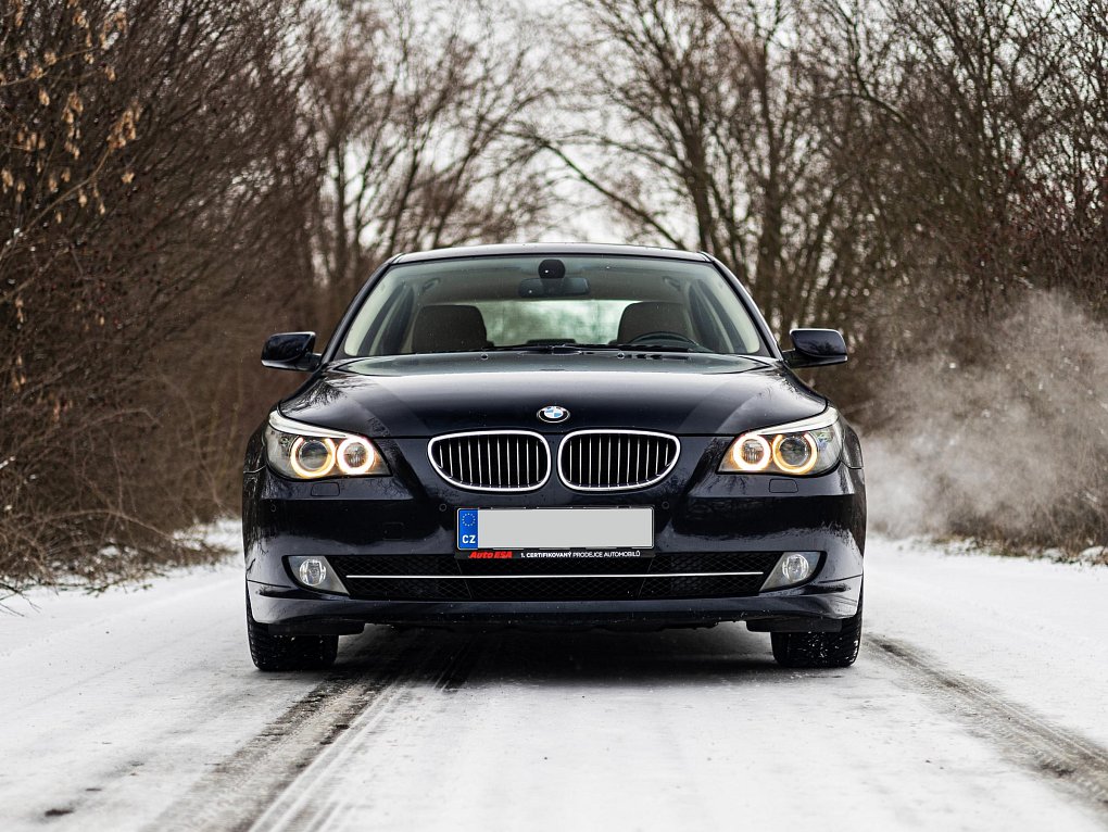 BMW Řada 5 4.0i  540i