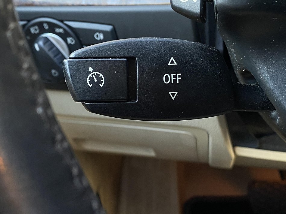 BMW Řada 5 4.0  540i