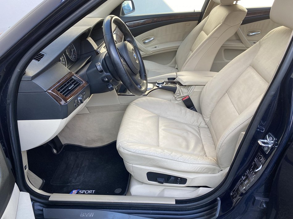 BMW Řada 5 4.0  540i