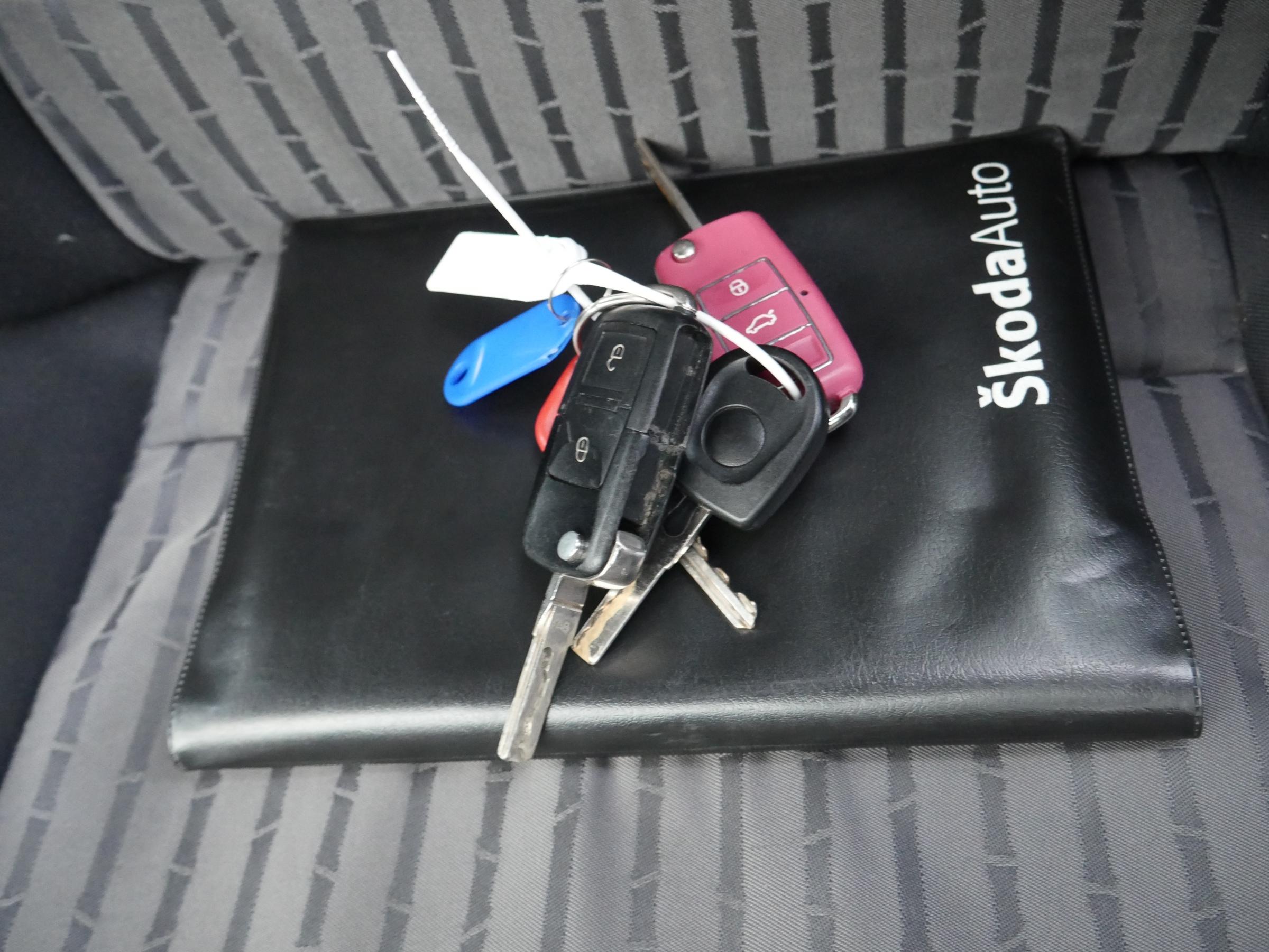 Škoda Octavia, 2001 - pohled č. 18