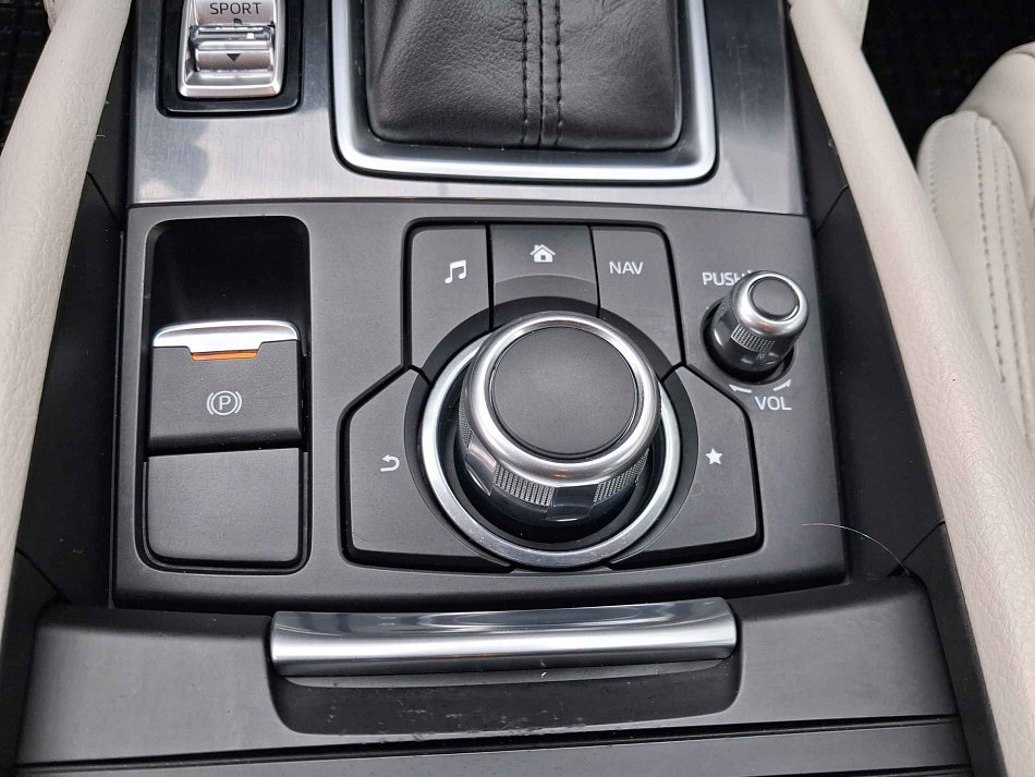 Mazda 6 2.5i Exclusive