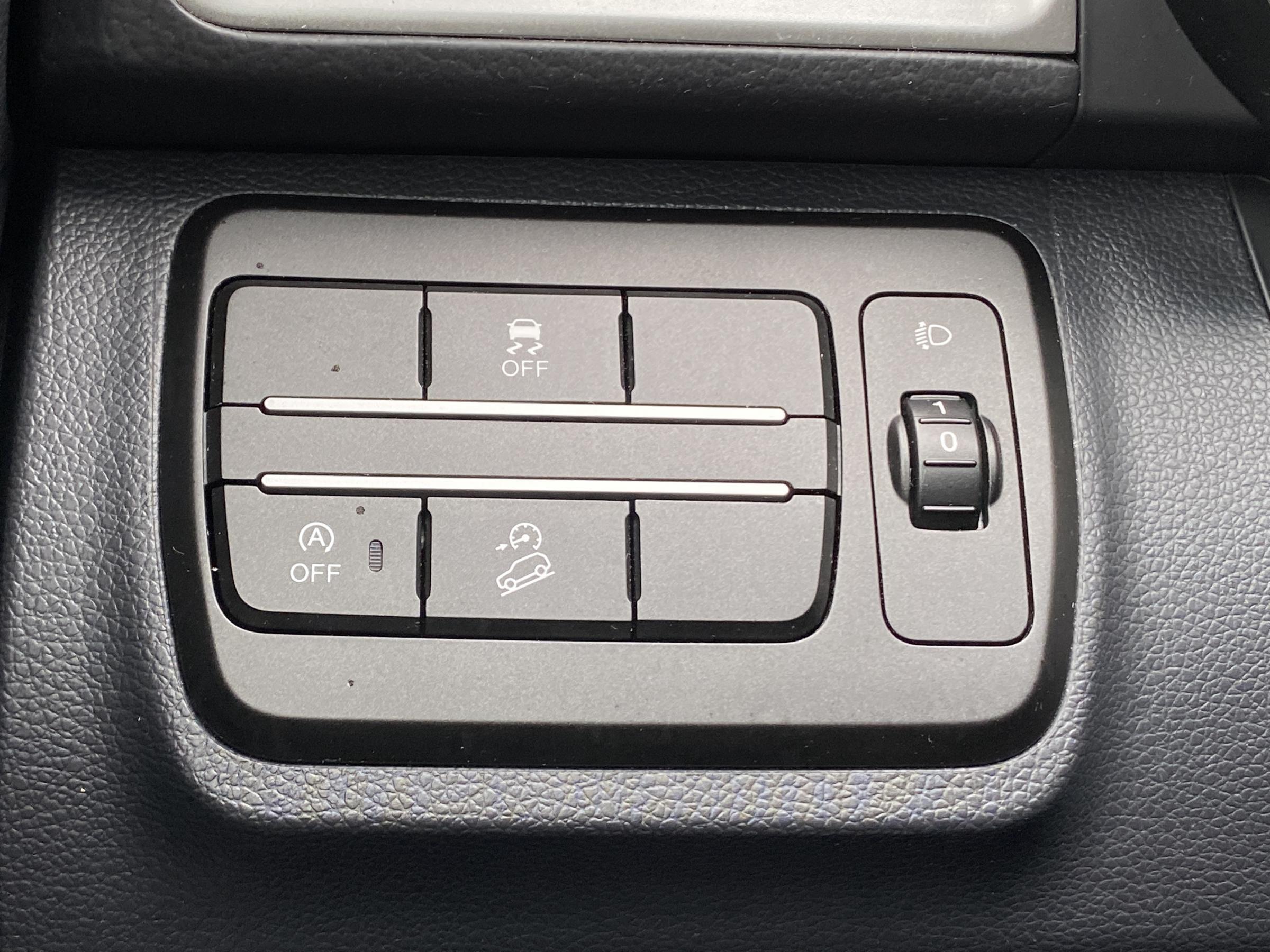 SsangYong Tivoli, 2019 - pohled č. 17