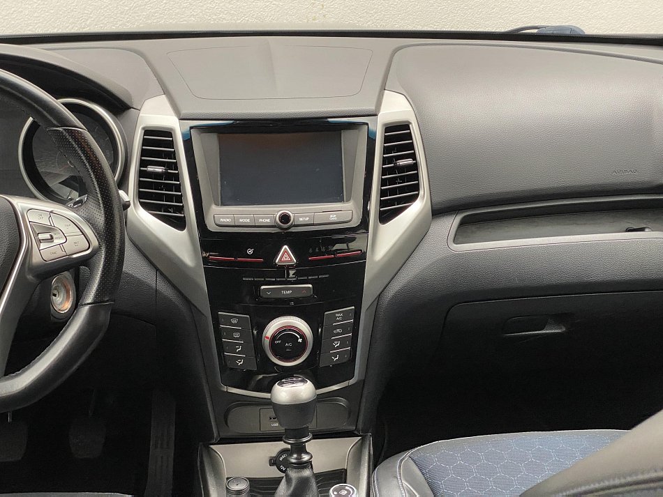 SsangYong Tivoli 1.6 e-XGi 