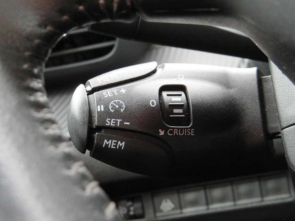 Peugeot 2008 1.5 HDI Active