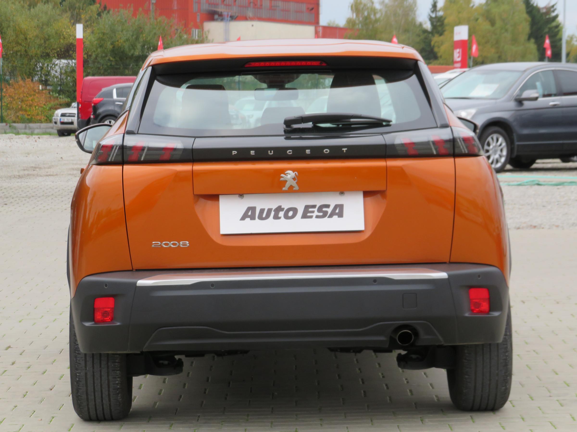 Peugeot 2008, 2020 - pohled č. 5