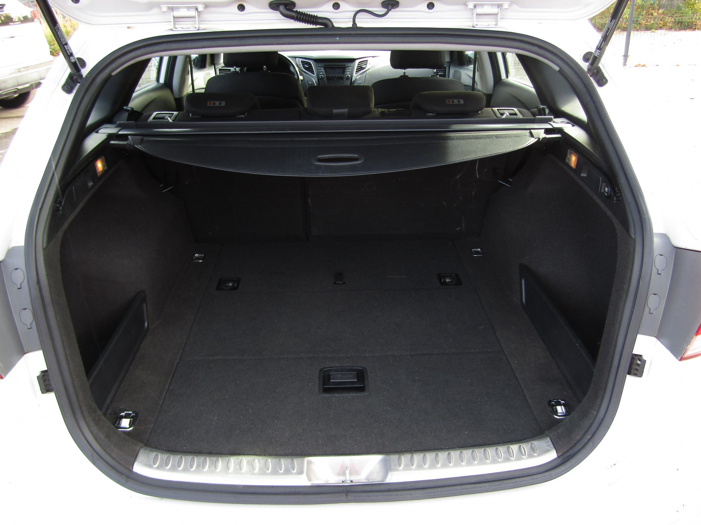 Hyundai i40, 2014 - pohled č. 7