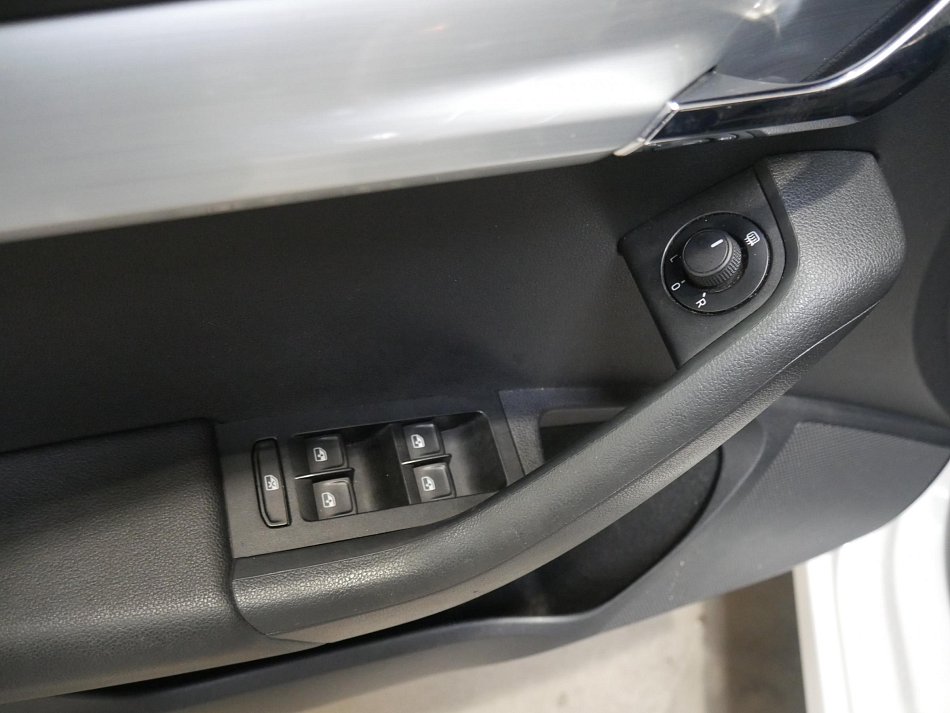 Škoda Octavia III 1.6 TDi Ambition