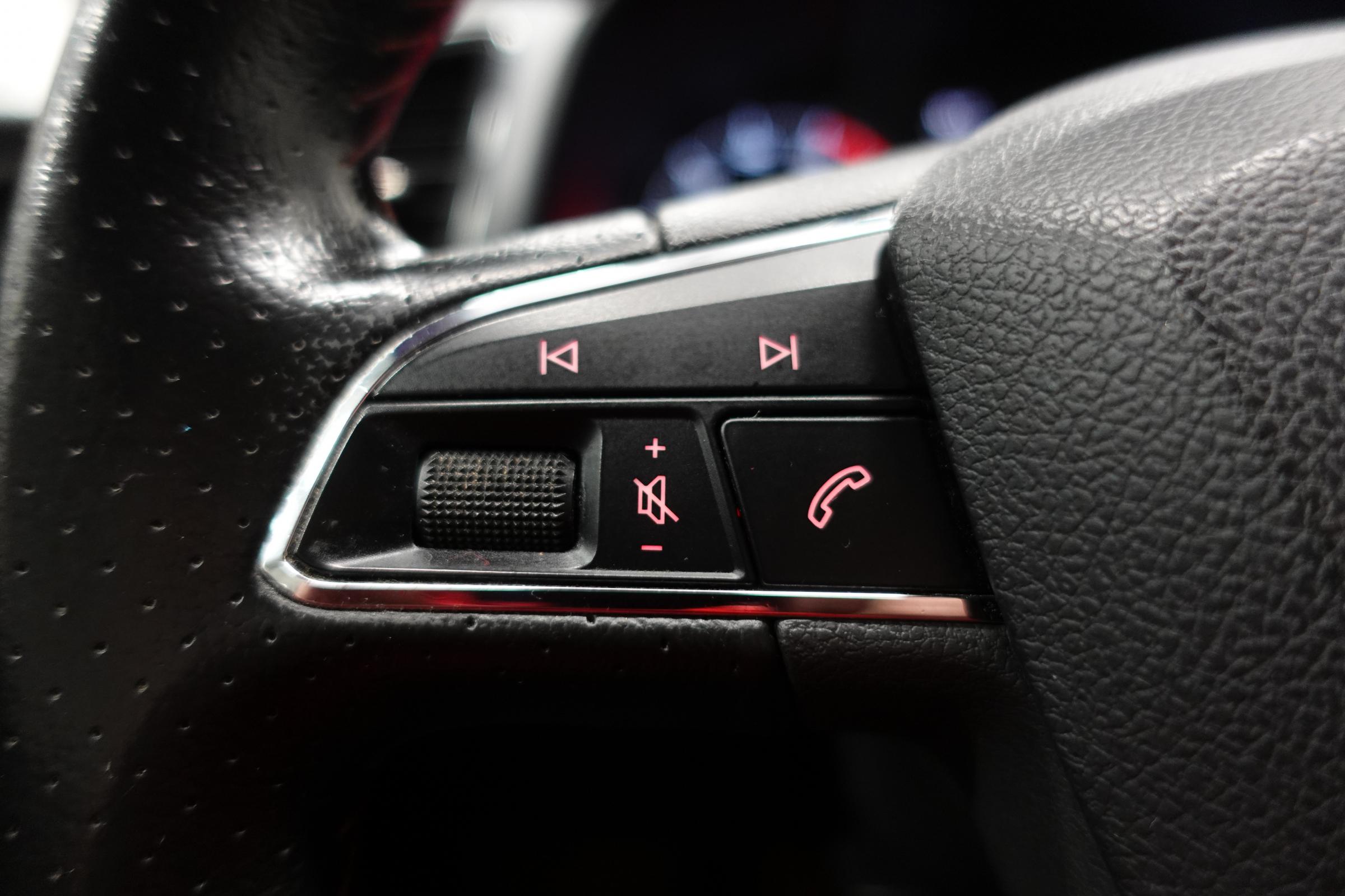 Seat Leon, 2015 - pohled č. 15