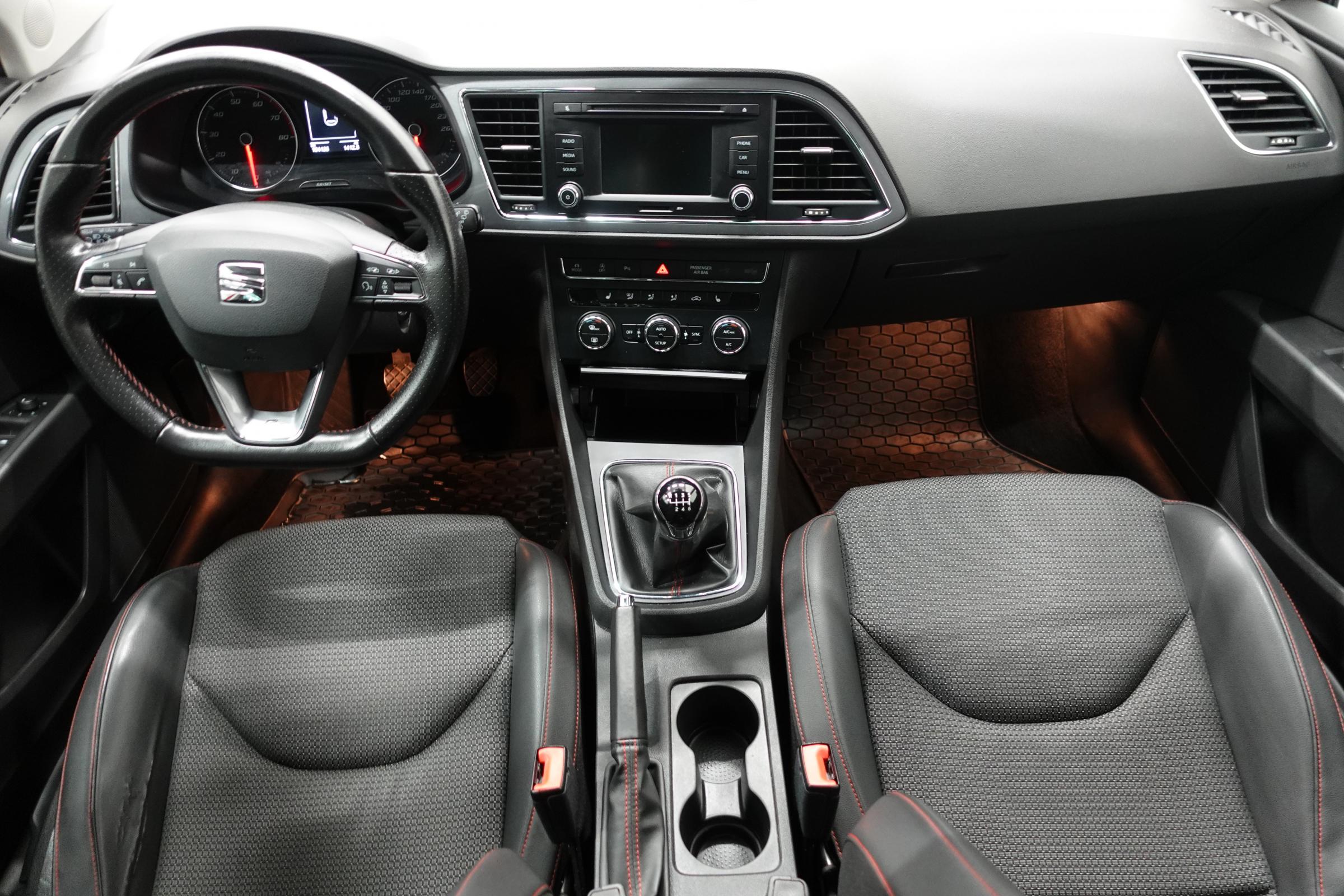 Seat Leon, 2015 - pohled č. 8