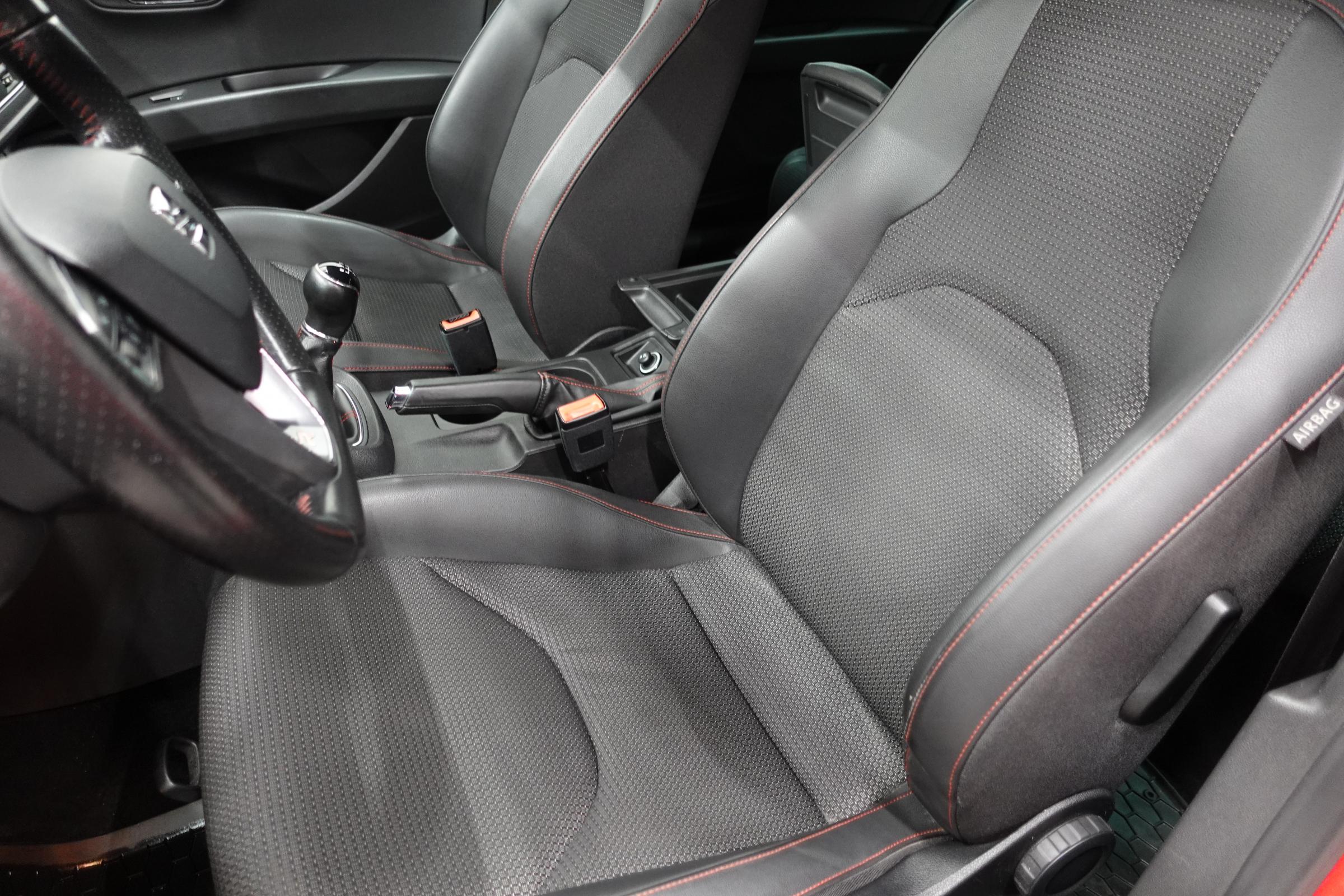 Seat Leon, 2015 - pohled č. 9