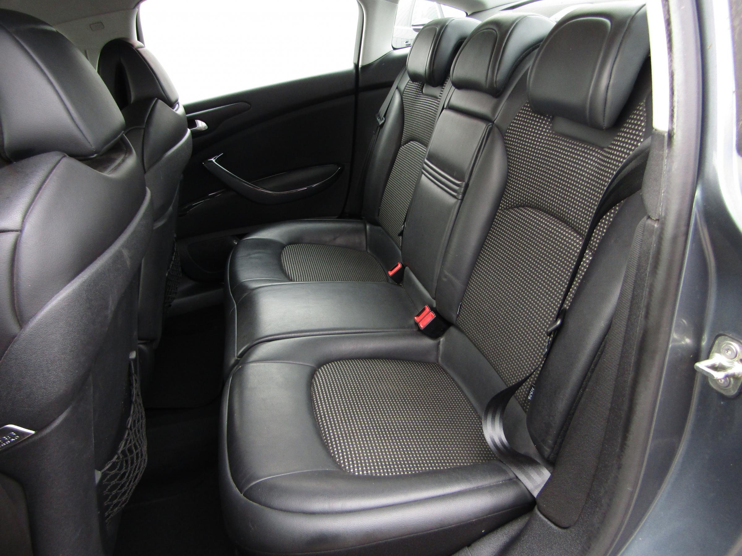 Citroën C5, 2012 - pohled č. 10