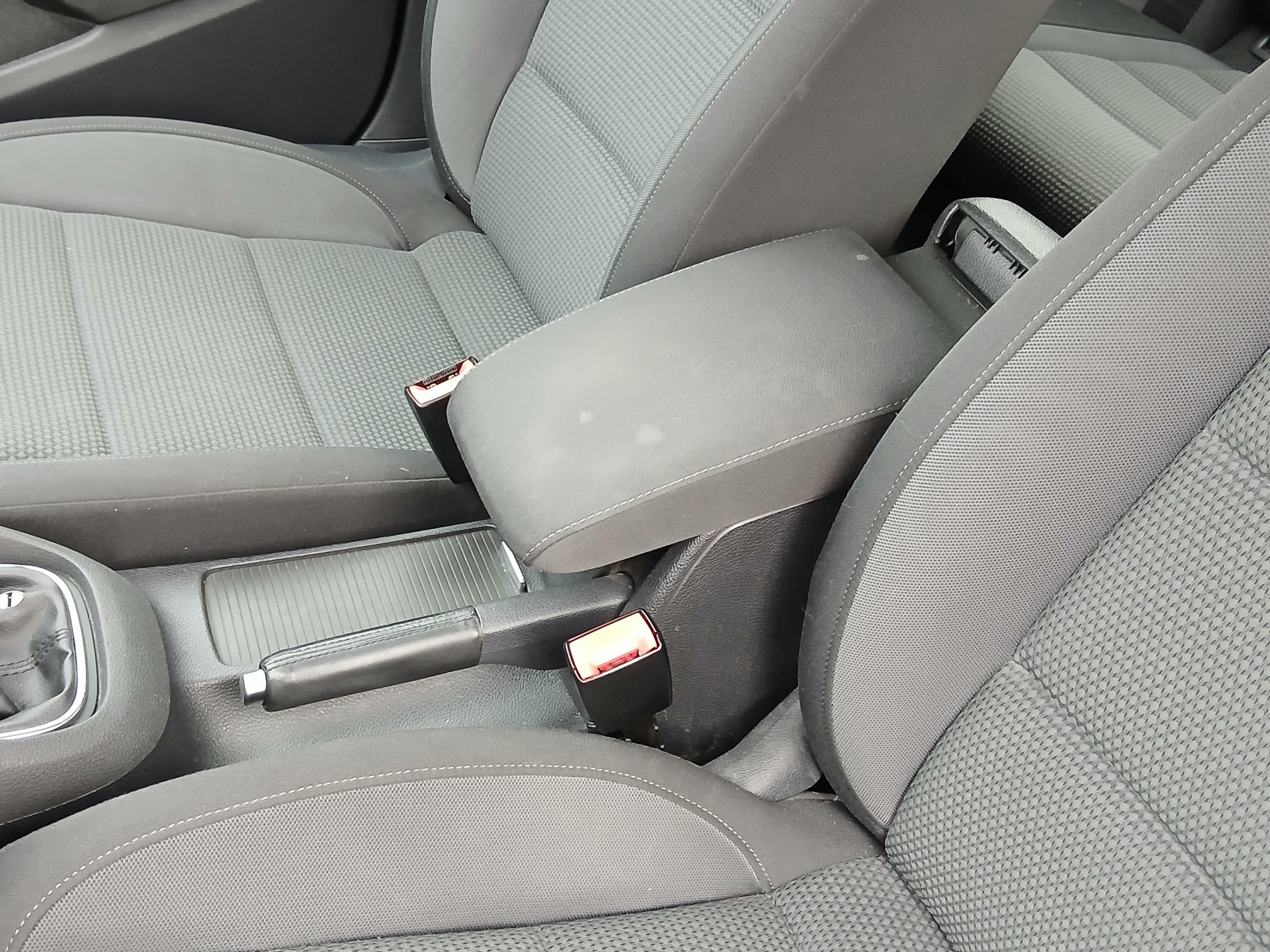 Volkswagen Golf, 2012 - pohled č. 16