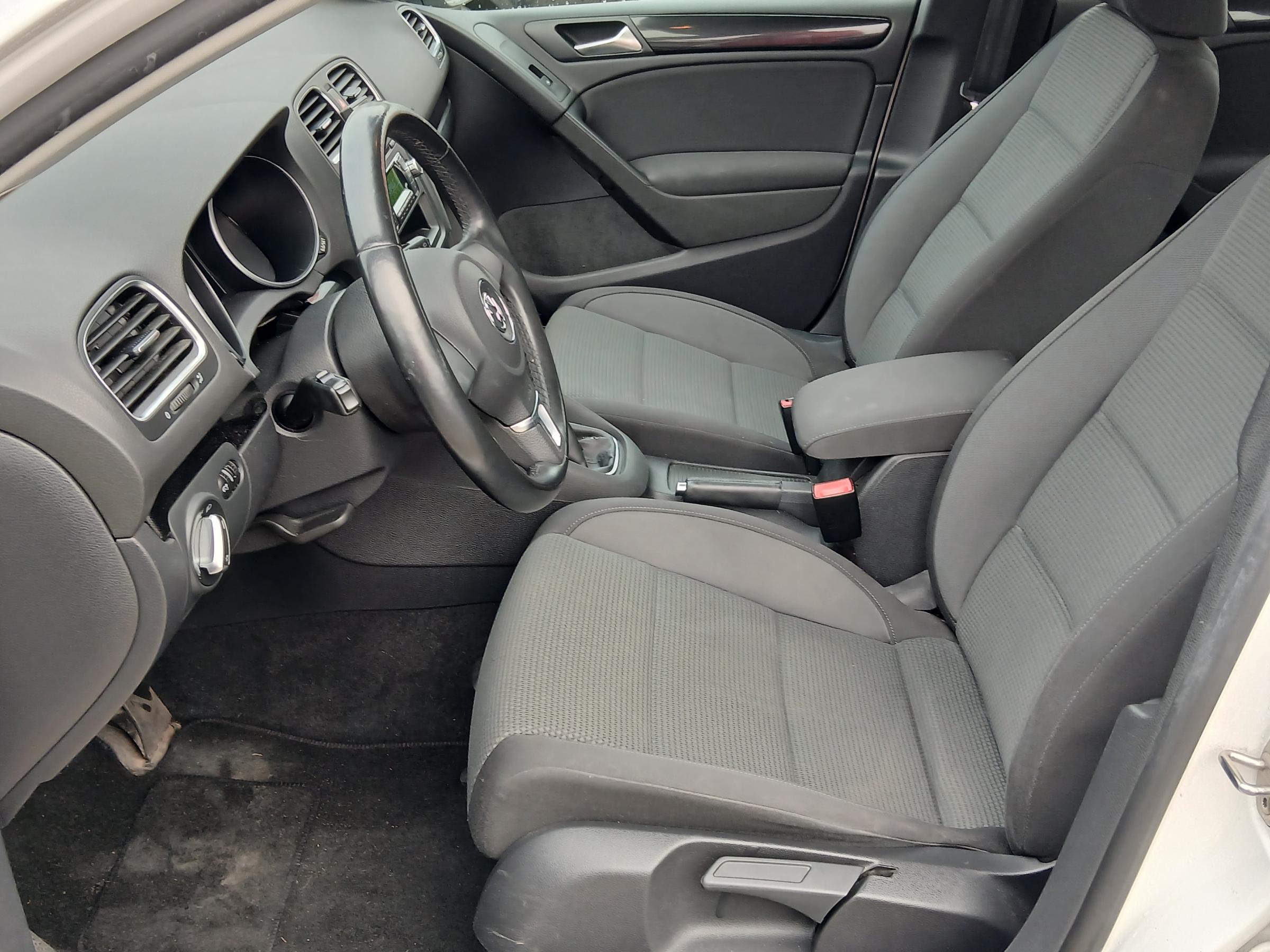 Volkswagen Golf, 2012 - pohled č. 9